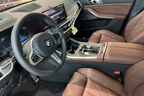 New 2026 BMW X7 xDrive40i w/ M Sport Package image 7