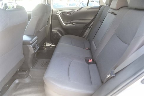 Used 2024 Toyota RAV4 LE image 20