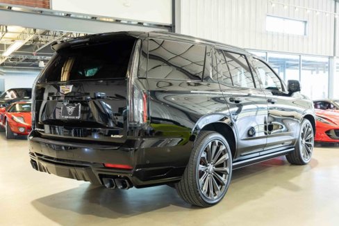Used 2025 Cadillac Escalade V w/ LPO, Floor Liner Package image 5