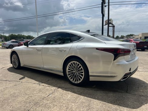 Used 2024 Lexus LS 500 image 9