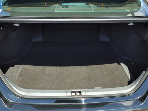 Used 2025 Toyota Camry LE image 25