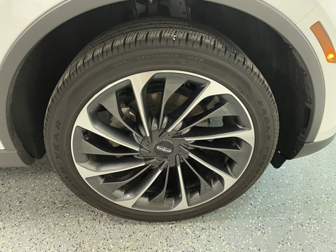 Used 2025 Lincoln Aviator Reserve w/ Equipment Group 201A image 31