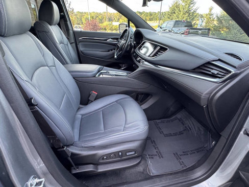 Used 2024 Buick Enclave Premium image 19