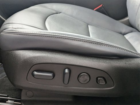Used 2024 Buick Enclave Premium image 15