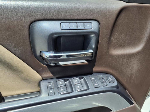 Used 2015 Chevrolet Silverado 1500 LTZ Z71 w/ LTZ Plus Package image 12