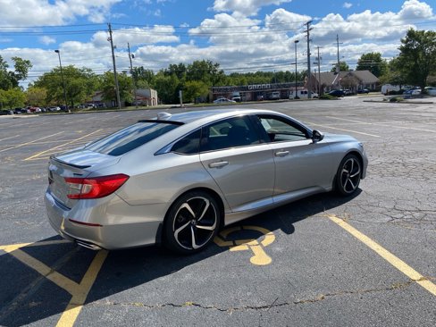 Used 2019 Honda Accord Sport image 5