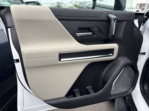 New 2026 GMC Hummer EV 4x4 Crew Cab image 7