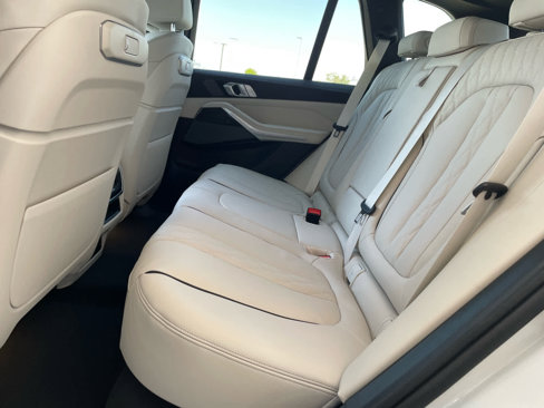 New 2026 BMW X5 xDrive40i w/ M Sport Package image 8