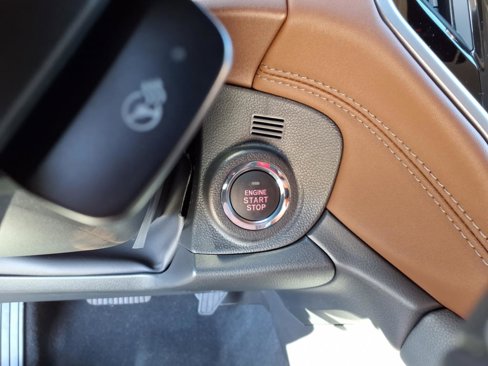 New 2025 Subaru Outback Touring XT image 8