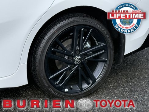 New 2026 Toyota Camry Hybrid w/ Multimedia Upgrade Package image 34