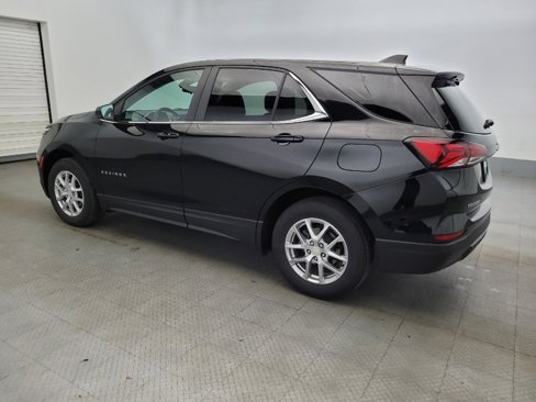 Used 2023 Chevrolet Equinox LT image 3