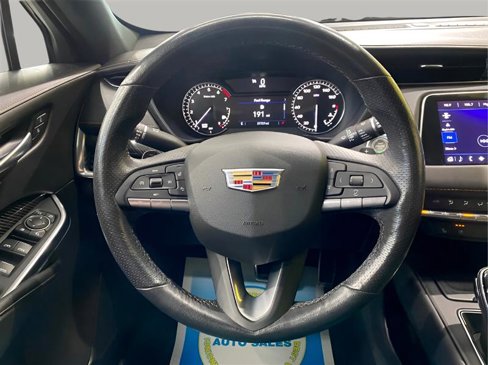 Used 2020 Cadillac XT4 Sport image 11