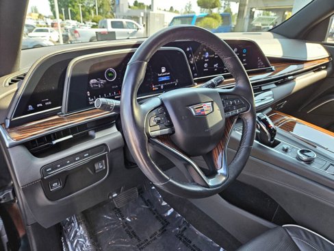 Used 2023 Cadillac Escalade ESV Premium Luxury image 19