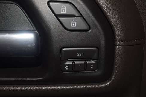 Used 2019 Chevrolet Silverado 1500 LTZ w/ LTZ Premium Package image 34
