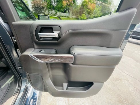 Used 2019 Chevrolet Silverado 1500 LTZ w/ LTZ Texas Edition image 24