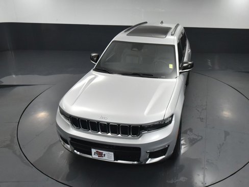 Used 2024 Jeep Grand Cherokee L Limited w/ Luxury Tech Group II image 69