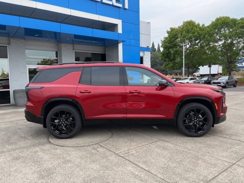 New 2026 Chevrolet Traverse RS w/ LPO, Floor Liner Package image 9