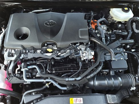 Used 2025 Toyota Camry LE image 26