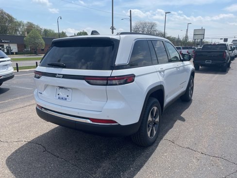 New 2025 Jeep Grand Cherokee Limited 4xe image 9