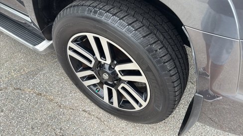 Used 2014 Toyota 4Runner Limited image 8