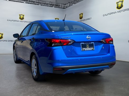 Used 2024 Nissan Versa S w/ Trunk Package image 6