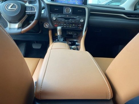 Used 2022 Lexus RX 350L FWD w/ Premium Package image 34