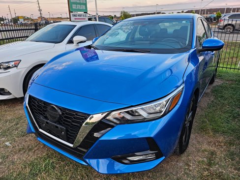Used 2022 Nissan Sentra SV image 3