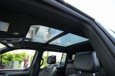 Used 2024 Jeep Wagoneer Series II image 21