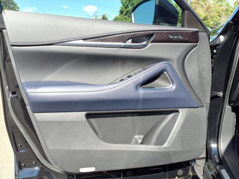 New 2026 INFINITI QX60 Luxe w/ Dark Cargo Package image 4