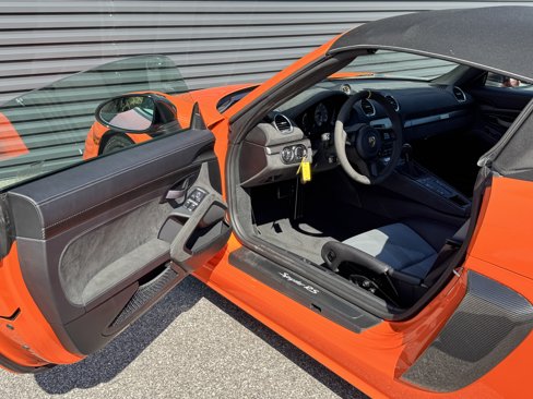 Certified 2024 Porsche 718 Boxster Spyder RS image 14