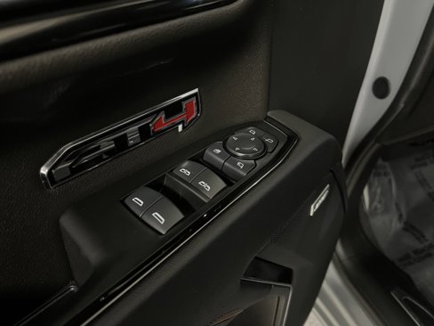 Used 2024 GMC Sierra 1500 AT4 w/ Technology Package image 28