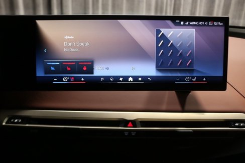 New 2026 BMW iX xDrive45 image 20