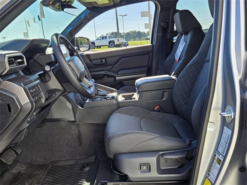 New 2025 Toyota Tacoma SR5 image 5