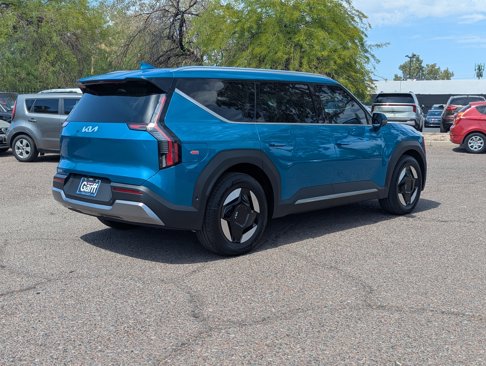 New 2026 Kia EV9 Wind image 3