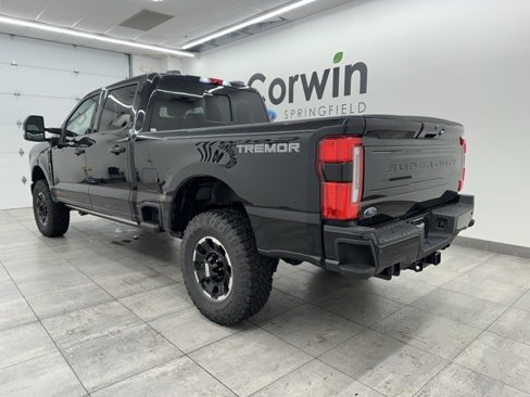 New 2026 Ford F350 Platinum image 2