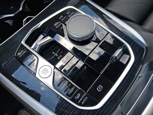 New 2026 BMW X7 xDrive40i w/ M Sport Package image 18