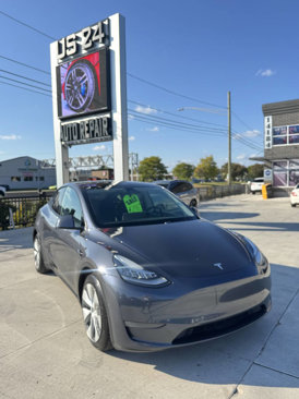Used 2020 Tesla Model Y Long Range image 1