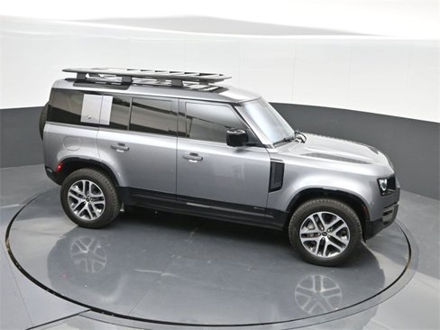 Used 2021 Land Rover Defender 110 X-Dynamic HSE image 45