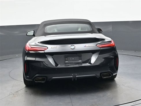 Used 2024 BMW Z4 M40i w/ Premium Package image 5