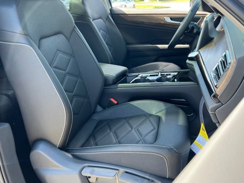 New 2026 Volkswagen Atlas SE image 8