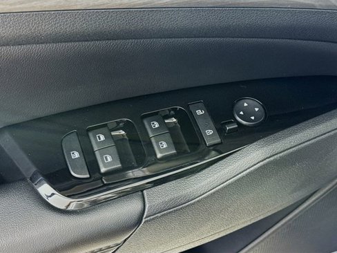 Used 2024 Kia Sportage X-Line w/ X-Line Premium Package image 18