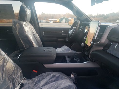 New 2025 RAM 1500 Laramie w/ Night Edition image 36