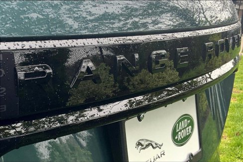 New 2026 Land Rover Range Rover Velar Dynamic SE image 15