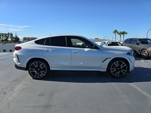 New 2026 BMW X6 M60i w/ Executive Package image 2