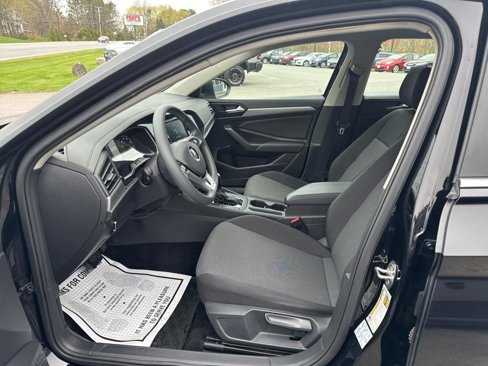 Used 2021 Volkswagen Jetta S w/ Driver Assistance Package image 6