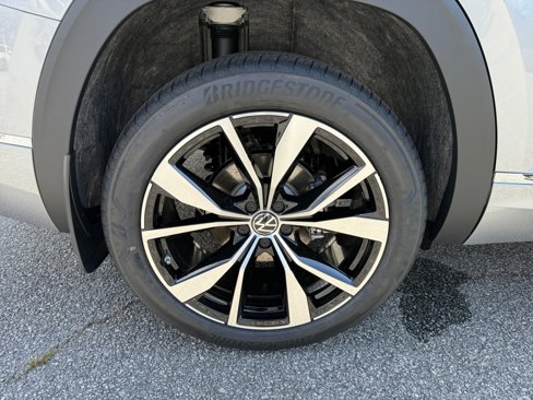 New 2025 Volkswagen Atlas SEL Premium R-Line image 22