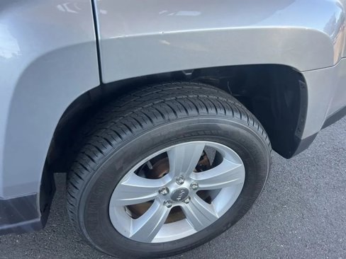 Used 2017 Jeep Patriot Latitude image 21