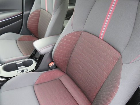 New 2025 Toyota Corolla SE image 18