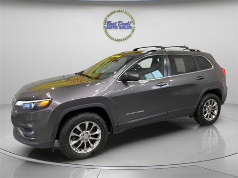 Used 2020 Jeep Cherokee Latitude Plus w/ Comfort/Convenience Group image 3
