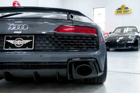 Used 2022 Audi R8 V10 w/ Premium Package image 13